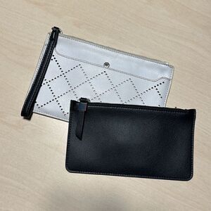 Shiraleah wristlet black & white- like new